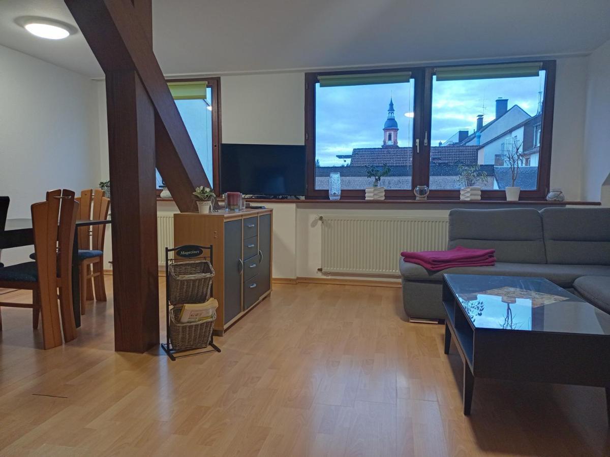 Zentrale Ferienwohnung Mit Blick Auf Die Paulinskirche Trier Exteriör bild