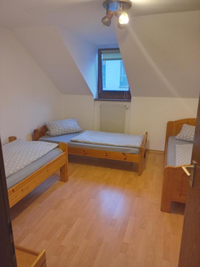 Zentrale Ferienwohnung Mit Blick Auf Die Paulinskirche Trier Exteriör bild