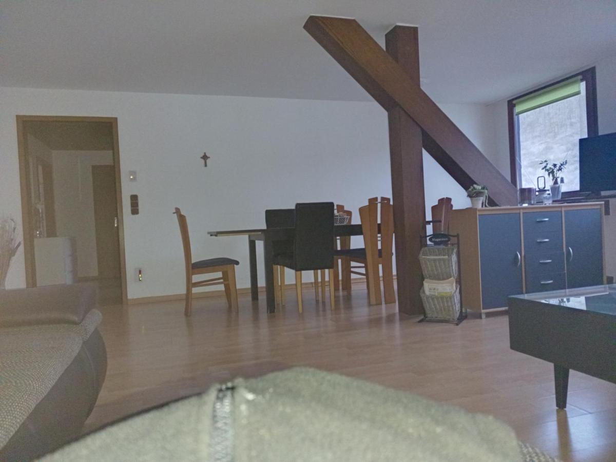 Zentrale Ferienwohnung Mit Blick Auf Die Paulinskirche Trier Exteriör bild